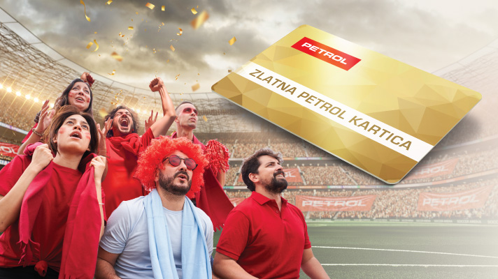 Na slici su prikazani navijači na fudbalskom stadionu koji bodre svoj tim, uz prikaz Zlatne Petrol kartice i promotivne poruke za Mundijalsku akciju.